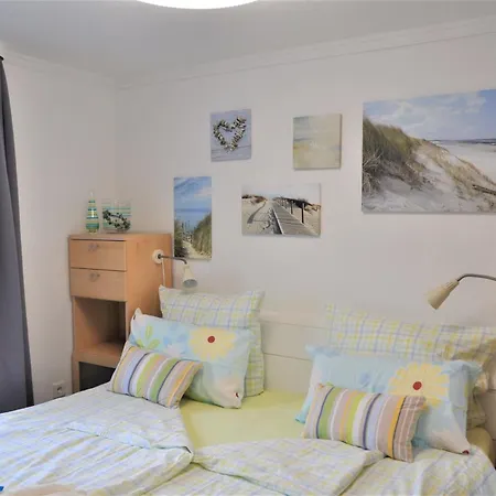Apartamento Gaestehaus Zur Seemoewe, 8, 