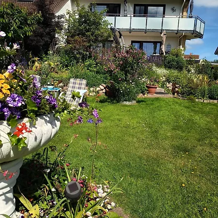 Apartamento Gaestehaus Zur Seemoewe, 8, 